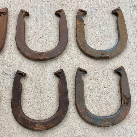 Lot 6 Vintage Horseshoes (4 are Champ Horseshoe Set) - Picture 10 of 10